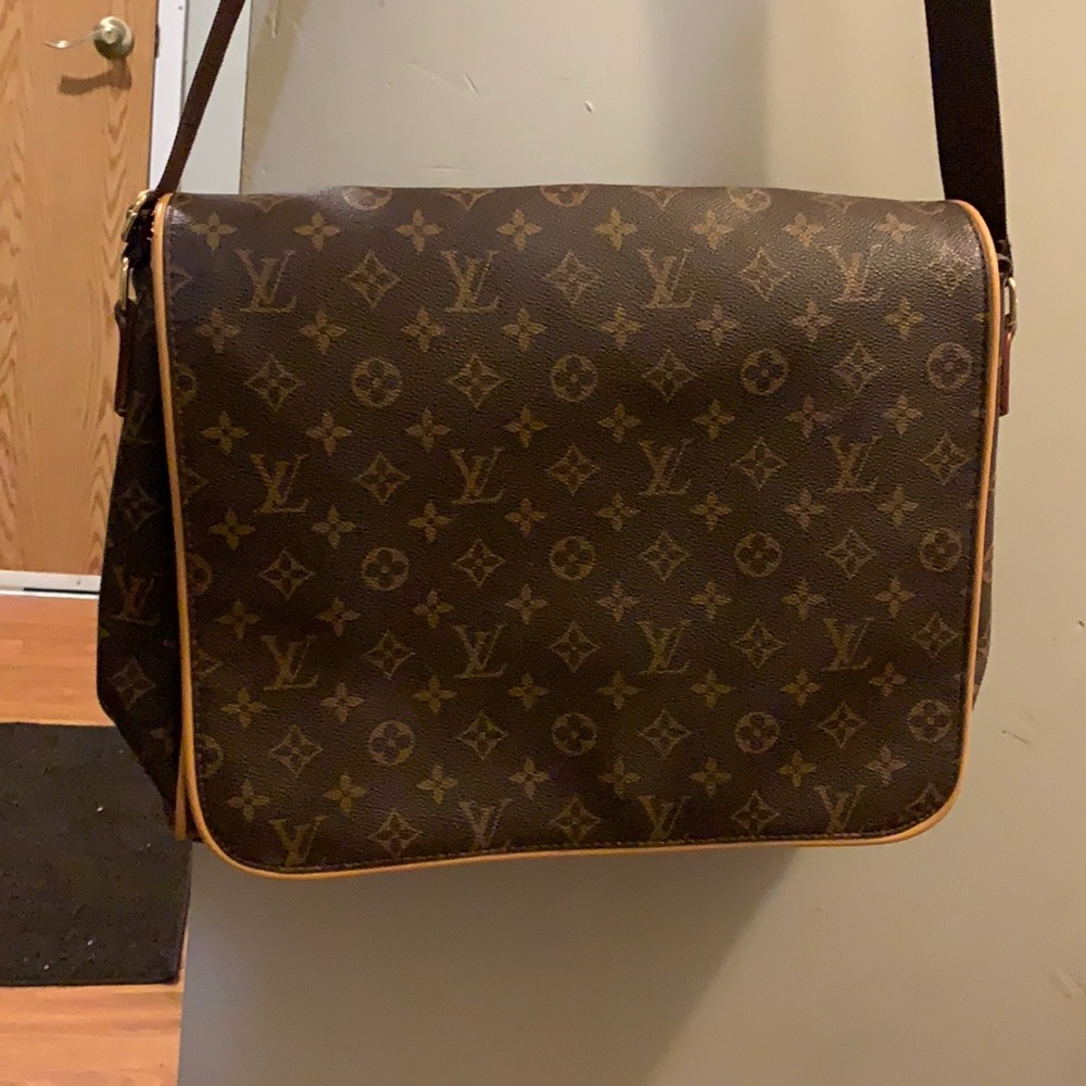 LV Messenger Bag - COPY